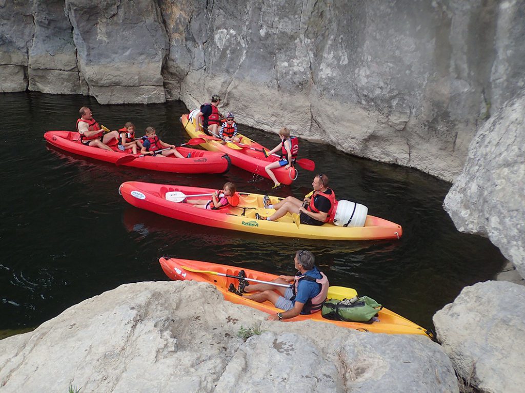 descente-ardeche-canoe-kayak-balazuc-yves-moquet-guide-riviere